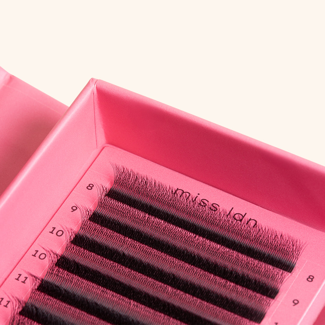 Candyy Lashes - Mieszanka 4DW 0,07