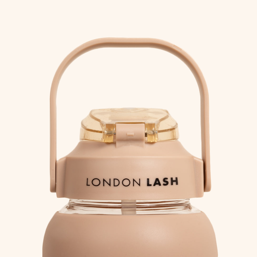 Szklana butelka na wodę London Lash